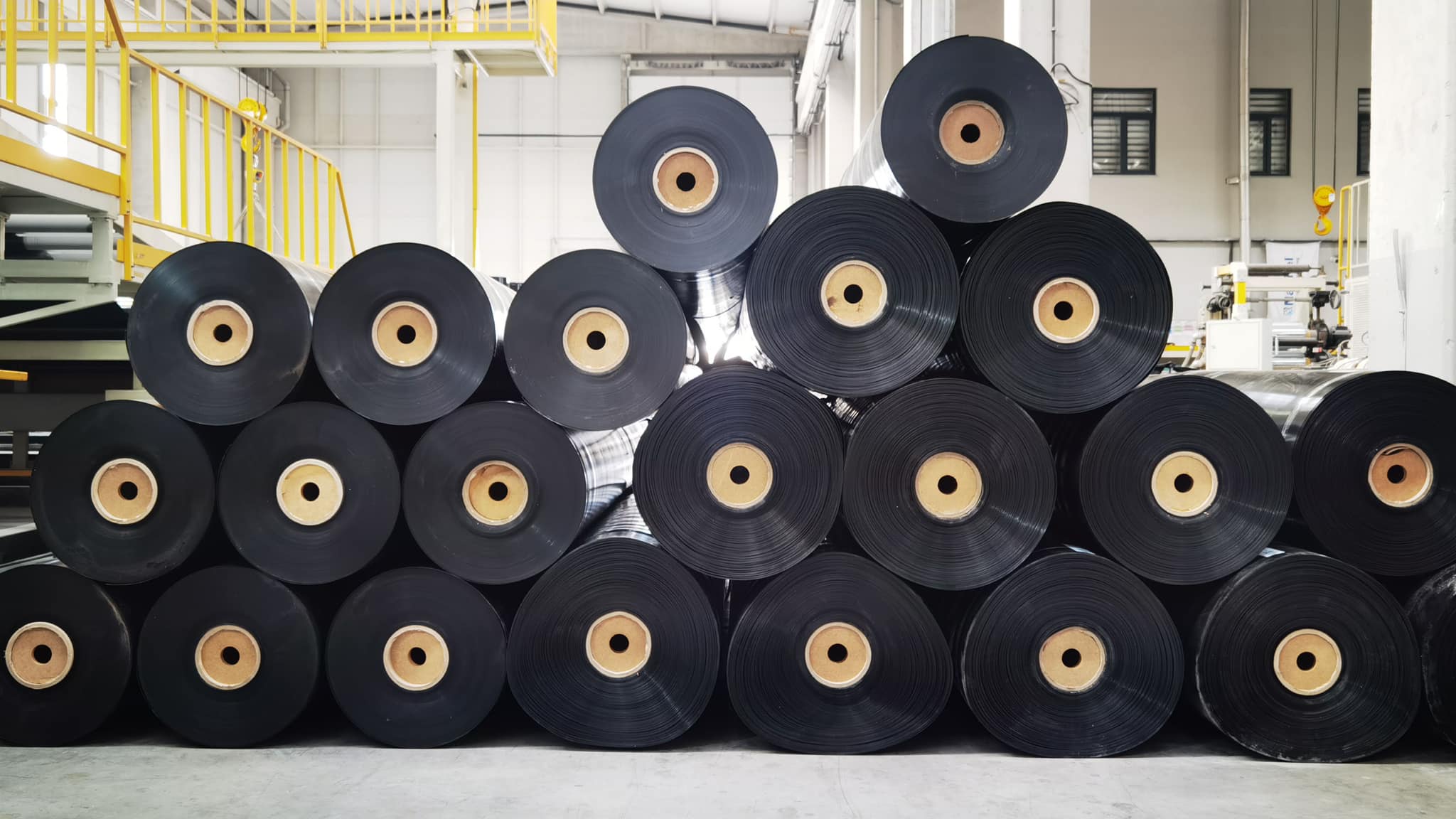 Bạt chống thấm PE/HDPE